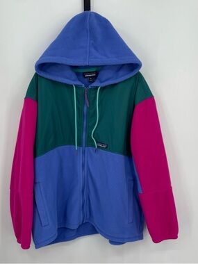 Patagonia women’s Recycled Fleece Hoody